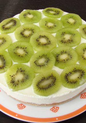 キウイnoヨーグルトケーキ-レシピのメイン写真