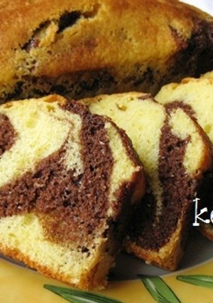 ホットケーキミックスで簡単マーブルケーキ-レシピのメイン写真