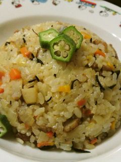 ひじきの煮つけで❤カルシウム炒飯-レシピのメイン写真