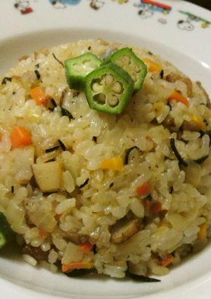 ひじきの煮つけで❤カルシウム炒飯-レシピのメイン写真