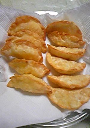 簡単！餃子の皮でﾎｯﾄｱｯﾌﾟﾙﾊﾟｲ！-レシピのメイン写真