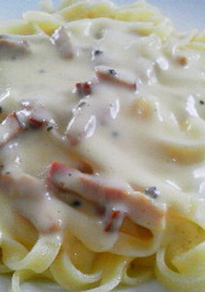 簡単ｸﾘｰﾑｿｰｽでﾊﾟｽﾀ♪-レシピのメイン写真