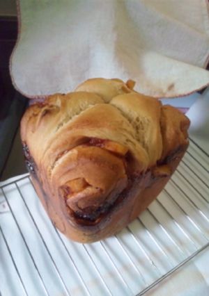 HBで簡単ふかふかりんごパン♪-レシピのメイン写真