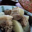 豚バラと大根のこぶ塩煮。