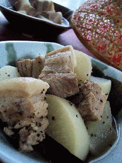 豚バラと大根のこぶ塩煮。-レシピのメイン写真