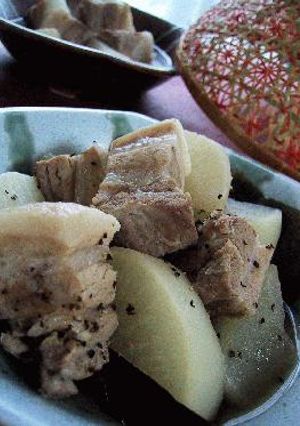 豚バラと大根のこぶ塩煮。-レシピのメイン写真
