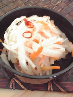 簡単!大根と人参の酢の物-レシピのメイン写真