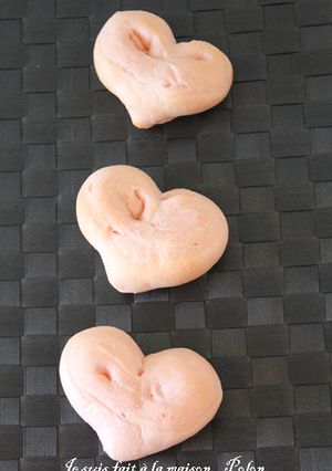 バレンタインにピンクのハートパン-レシピのメイン写真