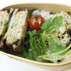 รูปของ れんこんの大葉はさみ揚げ