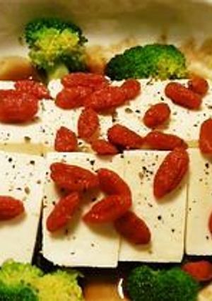 塩豆腐とブロッコリーのサラダクコの実添え-レシピのメイン写真