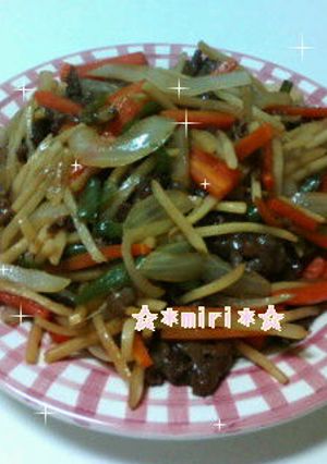 たっぷり野菜のﾍﾙｼｰ青椒肉絲☆-レシピのメイン写真