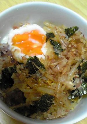 クリーミー！もやたま丼-レシピのメイン写真