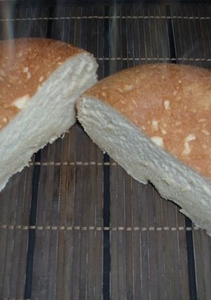 炊飯器で♪もっちり蜂蜜練乳パン-レシピのメイン写真