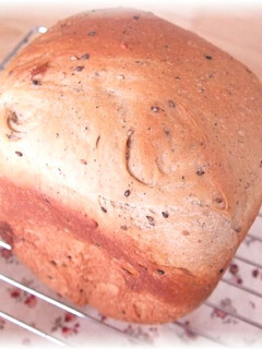 HBはちみつ黒ゴマ食パン♪-レシピのメイン写真