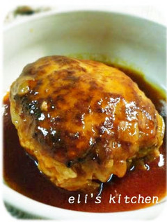 ボリューム満点☆蒸し焼きするハンバーグ-レシピのメイン写真