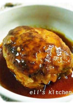 ボリューム満点☆蒸し焼きするハンバーグ-レシピのメイン写真