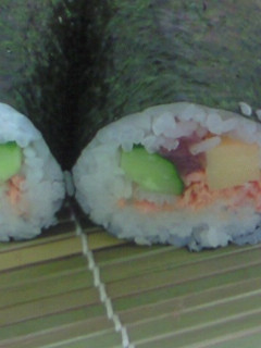 焼さけあらほぐしで恵方巻き-レシピのメイン写真