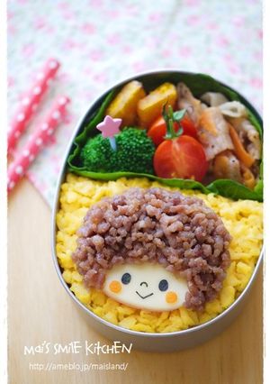 そぼろdeアフロちゃん＊キャラ弁-レシピのメイン写真