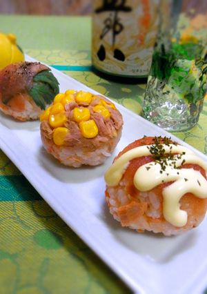 焼さけあらほぐしの手まりおにぎり♪-レシピのメイン写真