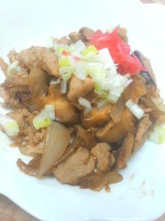 激ウマ!豚肉と玉ねぎの炒め物-レシピのメイン写真