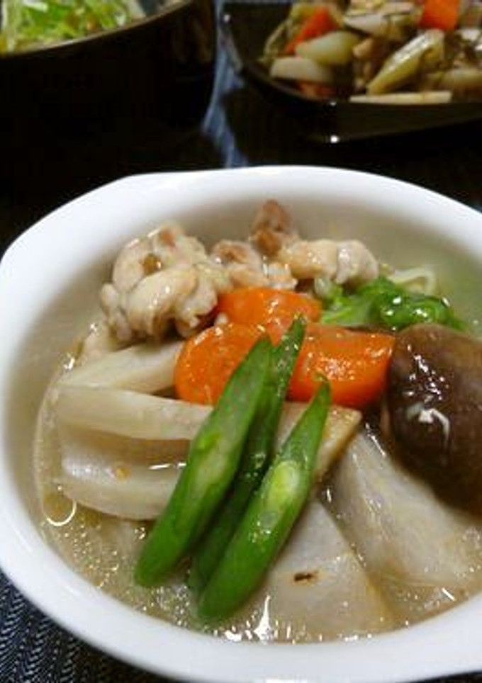 うどんスープで簡単☆　鶏と野菜の煮物-レシピのメイン写真