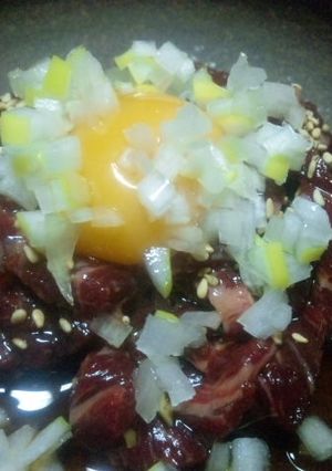 旨馬ユッケ～2種類の味で-レシピのメイン写真