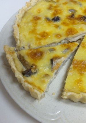 簡単生地できのこのキッシュ-レシピのメイン写真