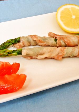シリコンスチーマーでアスパラガスの肉巻き-レシピのメイン写真