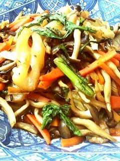 Ken房の挑戦☆蒟蒻と春菊の塩昆布炒め煮-レシピのメイン写真