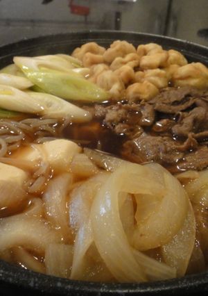 すき焼き風★牛すき鍋♪すき焼きのタレ使用-レシピのメイン写真