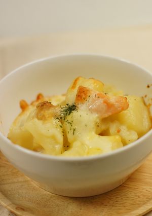 大好きなミルクバター煮で鮭グラタン-レシピのメイン写真