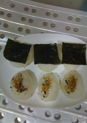 おにぎり(俵)-レシピのメイン写真