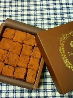 板チョコ2枚で オトナの生チョコ♪-レシピのメイン写真