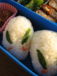 焼きさけの目の雪ウサギ-レシピのメイン写真