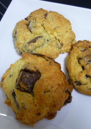 簡単チョコレートゴロゴロクッキー♪-レシピのメイン写真