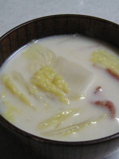 白菜とベーコンのポカポカ豆乳スープ-レシピのメイン写真