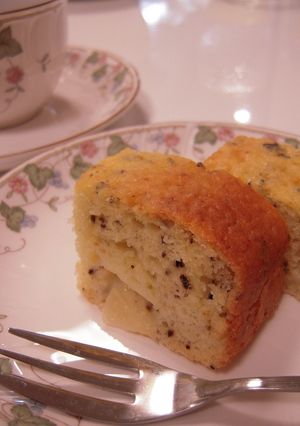 桃と紅茶の簡単パウンドケーキ甘さひかえめ-レシピのメイン写真