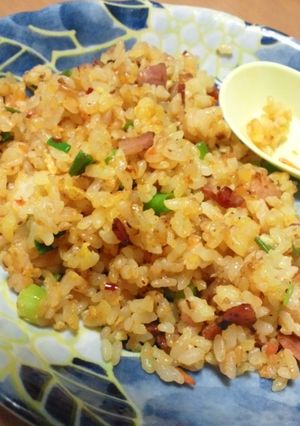 食べるラー油入り炒飯-レシピのメイン写真