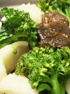 イカと焼き椎茸、ブロッコリーの中華和え-レシピのメイン写真
