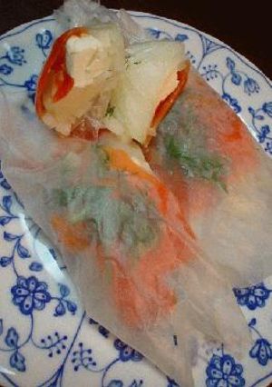 スモークサーモンとクリームチーズの生春巻き-レシピのメイン写真
