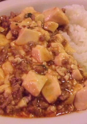 簡単♪ガッツリ麻婆豆腐丼(*'艸`*)-レシピのメイン写真