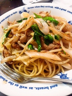 某パスタ店「J」風豚肉とネギの和風パスタ-レシピのメイン写真