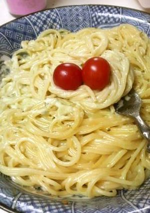 ナンプラーとバジルクリーミーチーズパスタ-レシピのメイン写真