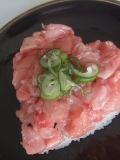 ハート型♪マグロ丼 -レシピのメイン写真