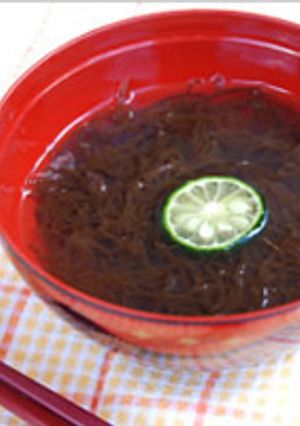 シークヮーサー入りのもずくのスープ-レシピのメイン写真