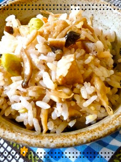 *キノコと鶏肉のしっかり味の混ぜご飯*-レシピのメイン写真