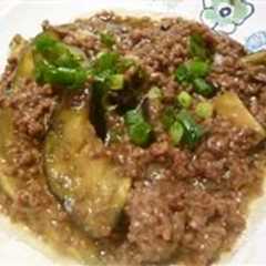 รูปของ なすと挽肉の甘辛あんかけ
