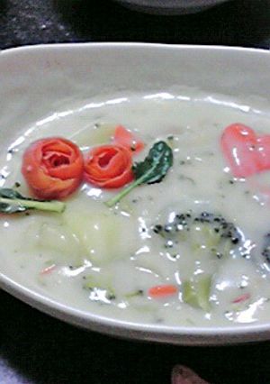 ＊にんじんで簡単＊バラの花飾り＊-レシピのメイン写真