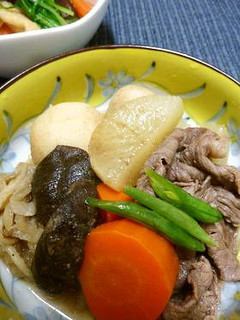 うどんスープで簡単☆ 牛肉と野菜の煮物-レシピのメイン写真