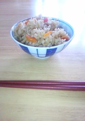 生姜焼きのタレで☆炊きこみ玄米ごはん-レシピのメイン写真
